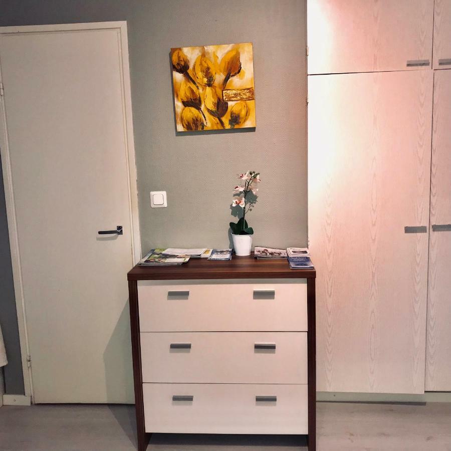 Kemi City L Near Snowcastle, 2 Rooms, Kitchen, Glazed Balcony, Free Parking On Street Exterior photo
